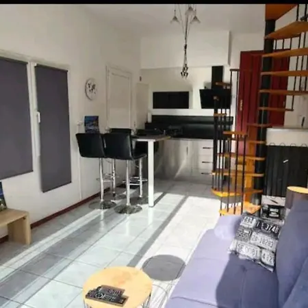 Proche Avec Jardin,place Parking. Apartment *